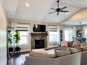 1285 Sweet Grass Trail N in Howell, MI - Building Photo - Building Photo