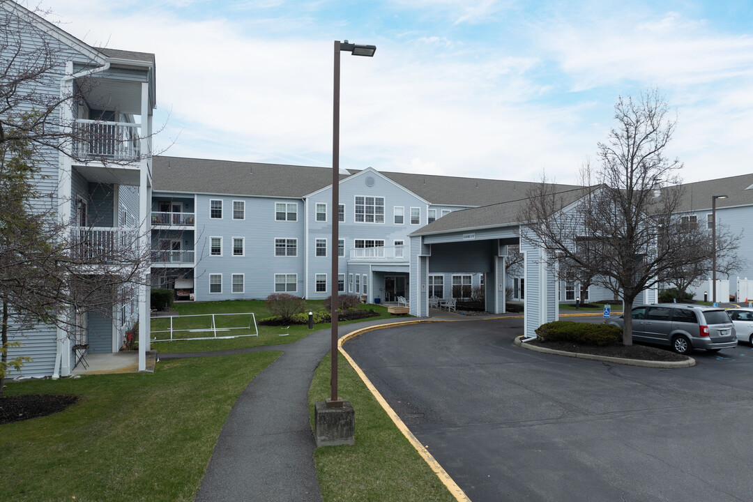 Diamond Ridge in Troy, NY - Building Photo