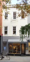 387 Bleecker St in New York, NY - Building Photo
