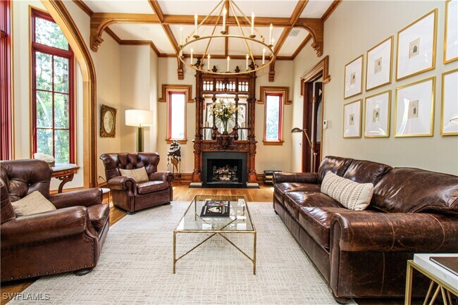 property at 730 21st Ave S