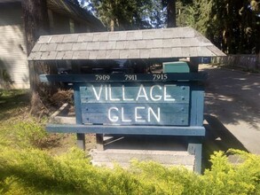 7915 236th St SW, Unit VillageGlen2015#D in Edmonds, WA - Foto de edificio - Building Photo