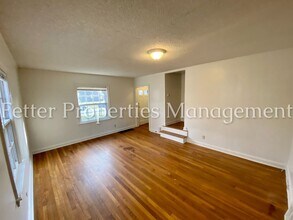 1101 1103-1103 MacArthur Cir in Evansville, IN - Building Photo - Building Photo