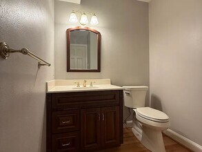 1266 Beaver Creek Rd in Chesterfield, MO - Building Photo - Building Photo