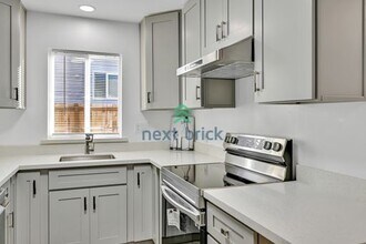 13223 4th Ave SW in Burien, WA - Building Photo - Building Photo