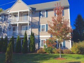 121 Eastern Ave-Unit -304 in Manchester, NH - Building Photo - Building Photo
