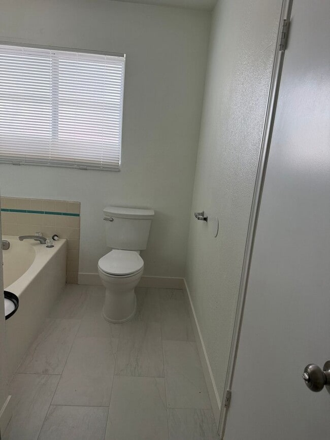 1613 Royal Palm Dr in Las Vegas, NV - Building Photo - Building Photo