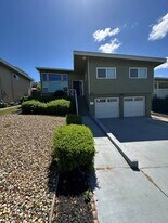 2973 Hardeman St in Hayward, CA - Building Photo