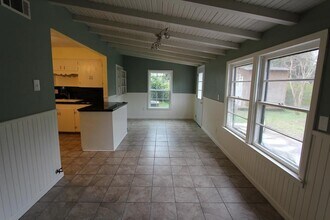 1415 Zora St in Houston, TX - Building Photo - Building Photo