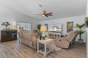 4860 S Tromp Lp, Unit SI ID1472653P in Homosassa, FL - Building Photo