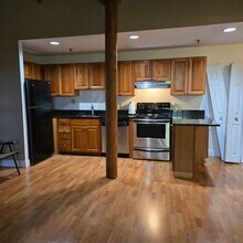 335 Cypress St in Manchester, NH - Foto de edificio - Building Photo