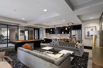 Tamarind Square in Sunnyvale, CA - Building Photo - Building Photo