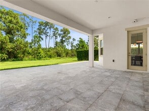 10414 Royal Cypress Way in Orlando, FL - Building Photo - Building Photo