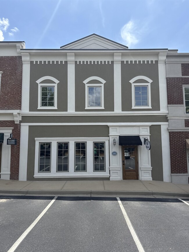 property at 1041 Parkside Cmns