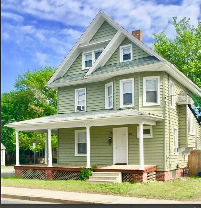 319 E Vine St in Salisbury, MD - Building Photo - Building Photo