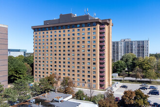 Village Apartments in Toronto, ON - Building Photo - Building Photo