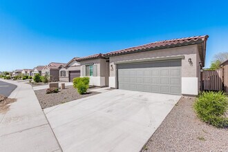 19532 N 27th Pl in Phoenix, AZ - Building Photo - Building Photo