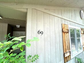 69 Melanie Dr in Bella Vista, AR - Building Photo - Building Photo