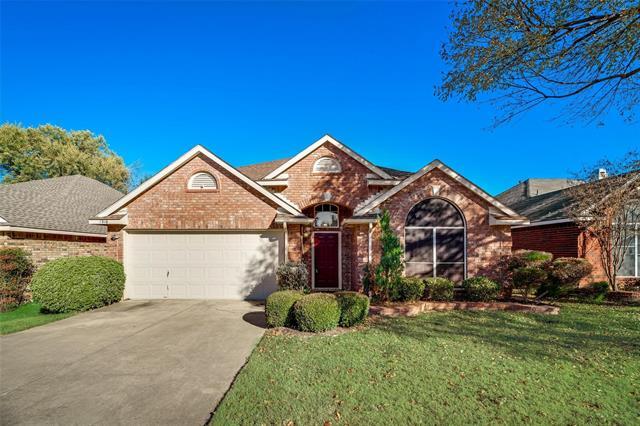 1916 Centenary Dr in Flower Mound, TX - Building Photo