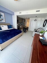 5350 NW 84th Ave, Unit 610 in Doral, FL - Building Photo - Building Photo