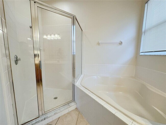 property at 4932 Bellthorn Dr