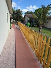 1880 NW 59th Wy in Sunrise, FL - Building Photo - Building Photo