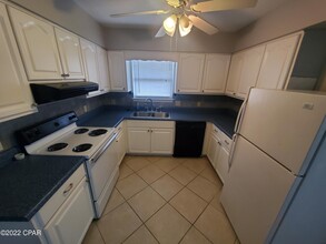 2014 W 23rd Ct-Unit -B in Panama City, FL - Building Photo - Building Photo