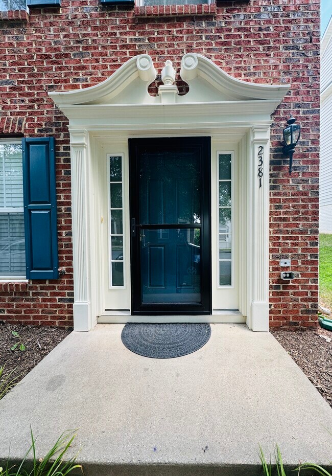 2381 Abington Dr in Charlottesville, VA - Building Photo - Building Photo