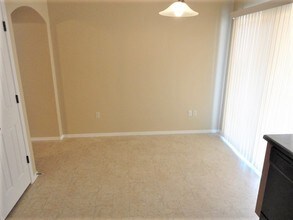 364 W Dawn Blossom Dr in Green Valley, AZ - Building Photo - Building Photo