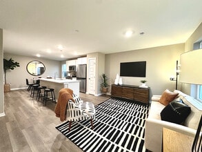 2242 Barbera Dr in Oswego, IL - Building Photo - Building Photo