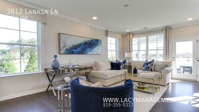 2812 Lanasa Ln in Apex, NC - Building Photo - Building Photo