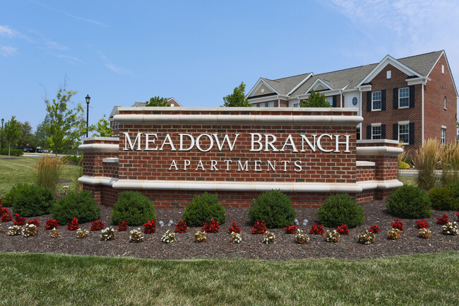 Meadow Branch Luxury Apartments in Winchester, VA - Building Photo - Building Photo