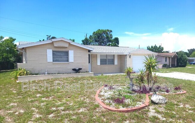 1625 Colmar Dr in Holiday, FL - Building Photo - Building Photo