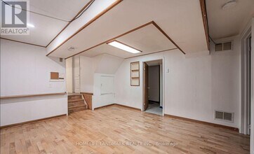 2797 Windjammer Rd in Mississauga, ON - Building Photo - Building Photo