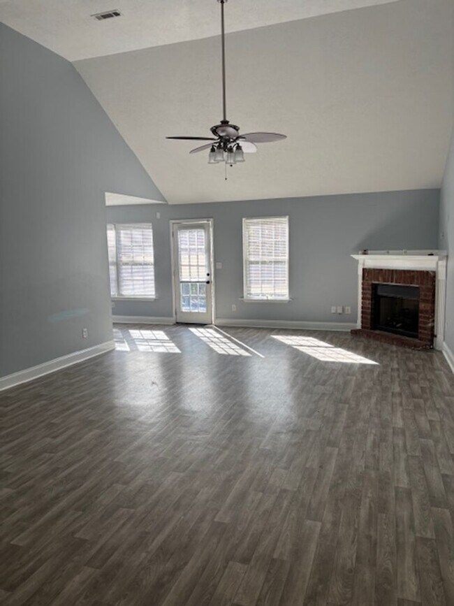 2044 Scenic Foundations Dr in North Augusta, SC - Building Photo - Building Photo