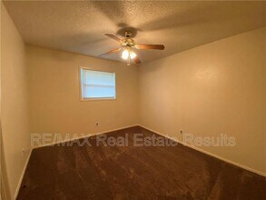 9 Finger Dr in Bella Vista, AR - Building Photo - Building Photo