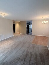 1 Cedarwood Dr in Asheville, NC - Building Photo - Building Photo