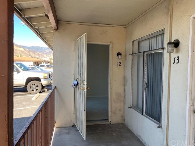 936 W Foothill Blvd-Unit -12 in Azusa, CA - Building Photo