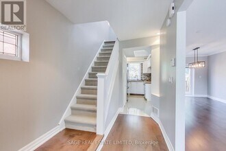 194 Westwood Ave in Toronto, ON - Building Photo - Building Photo