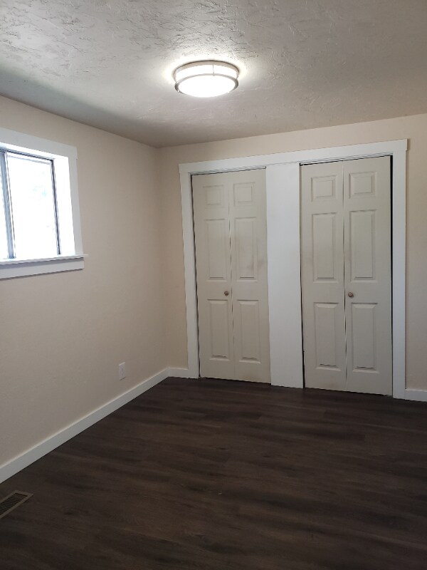 618 11th St W in Kalispell, MT - Foto de edificio - Building Photo