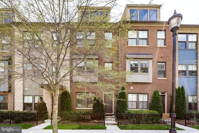 property at 6645 Rhode Island Ave