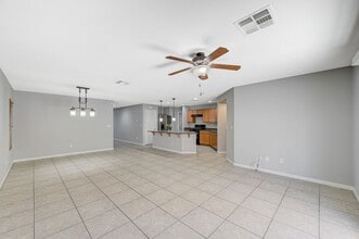 5593 Markley Ave in Las Vegas, NV - Building Photo - Building Photo