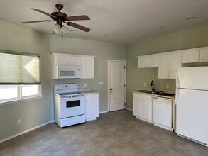 1187-1191 Main St in Morro Bay, CA - Building Photo - Building Photo