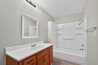 3605 McGowen St in Houston, TX - Building Photo - Building Photo