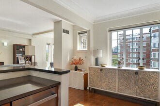 20 Chapel St in Brookline, MA - Building Photo - Building Photo