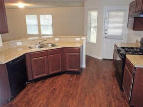 13406 Ella Ridge Lane in Houston, TX - Building Photo - Building Photo