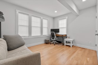 118 Spring St, Unit 1 in Watertown, MA - Building Photo - Building Photo