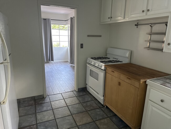 710 Copeland Ct, Unit A in Santa Monica, CA - Foto de edificio - Building Photo
