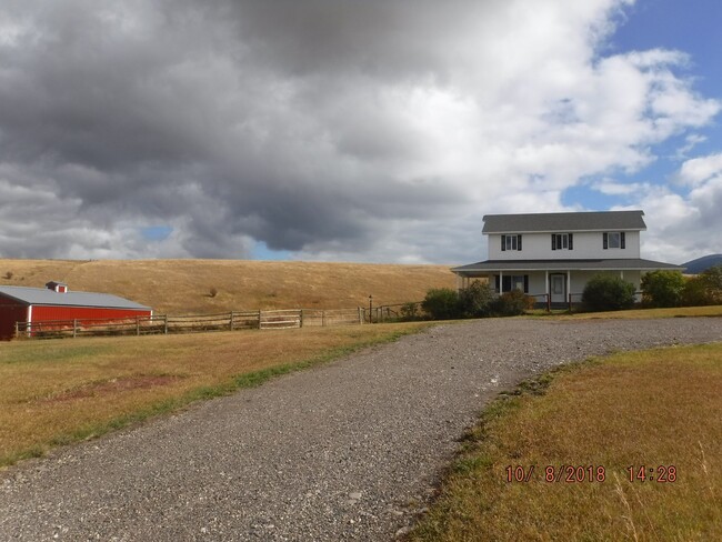 13000 Portnell Rd in Bozeman, MT - Building Photo - Building Photo