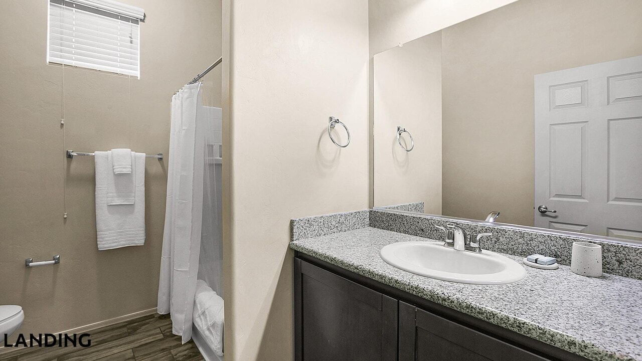 2621 S Jefferson Ave, Unit 118 in Springfield, MO - Building Photo