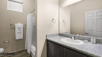 343 S 400 E in Salt Lake City, UT - Building Photo - Building Photo